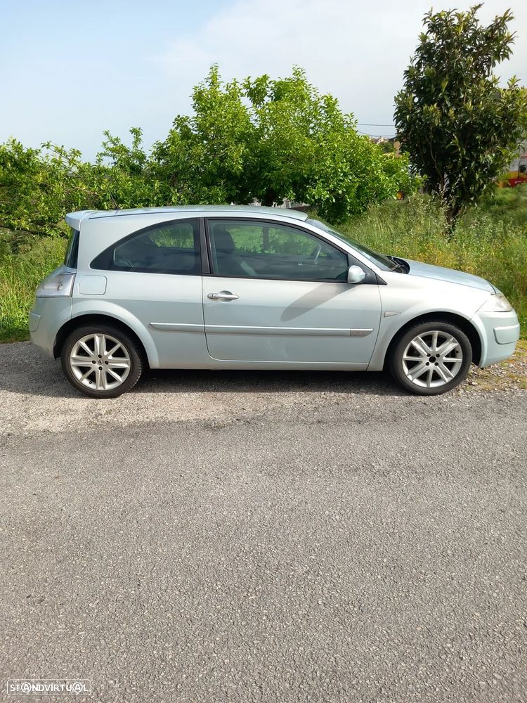 Renault Mégane 1.5 dCi Confort - 4