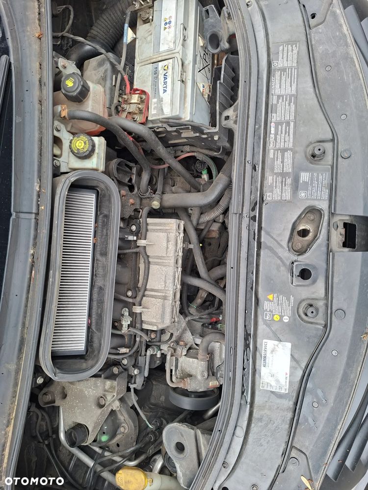 Renault Espace 2.0 Expression - 33