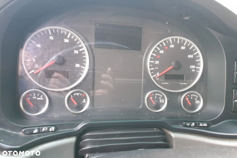 LICZNIK ZEGARY TABLICA MAN ZESTAW WSKAŹNIKÓW - 1