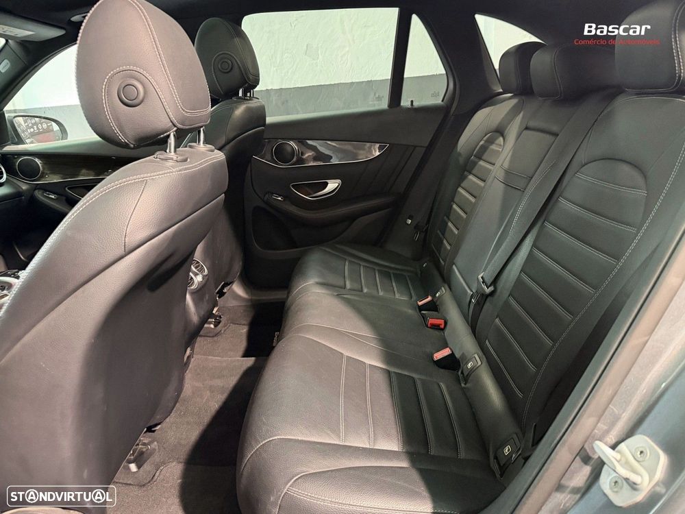 Mercedes-Benz GLC 250 d 4Matic 9G-TRONIC AMG Line - 15