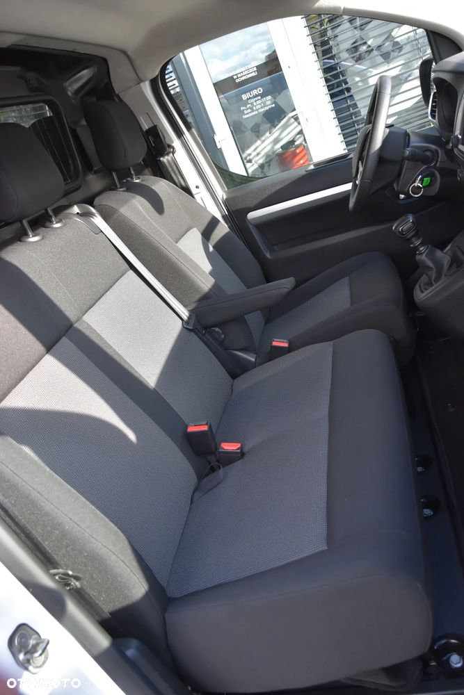 Opel Vivaro Extra Long - 17