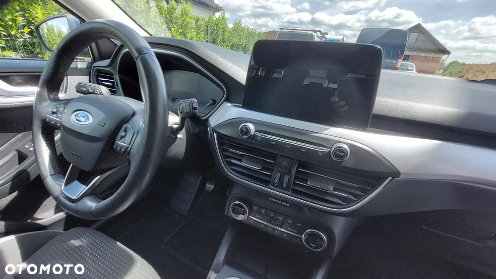 Ford Focus 1.5 EcoBlue STart-Stopp-System TREND - 11