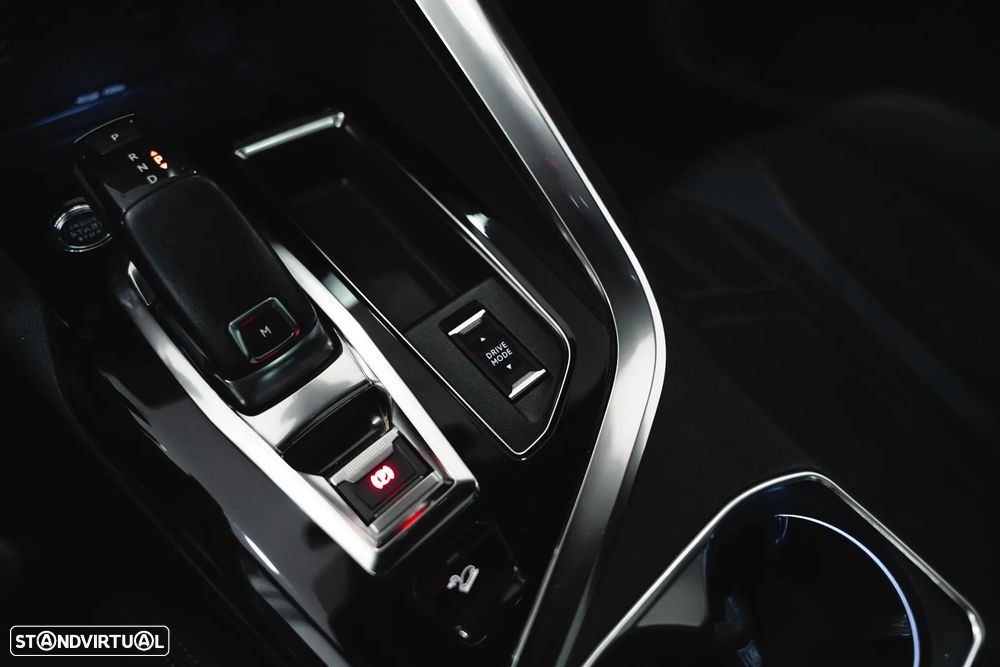 Peugeot 3008 BlueHDi 130 Stop & Start EAT8 GT - 38