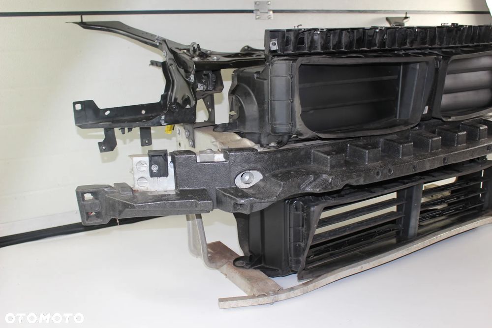 BMW  X1 F 48 PAS PRZEDNI CHŁODNICE KOMPLET - 3