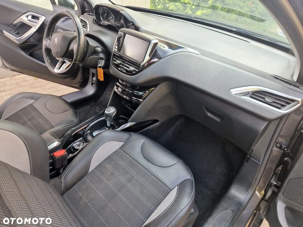 Peugeot 2008 - 17