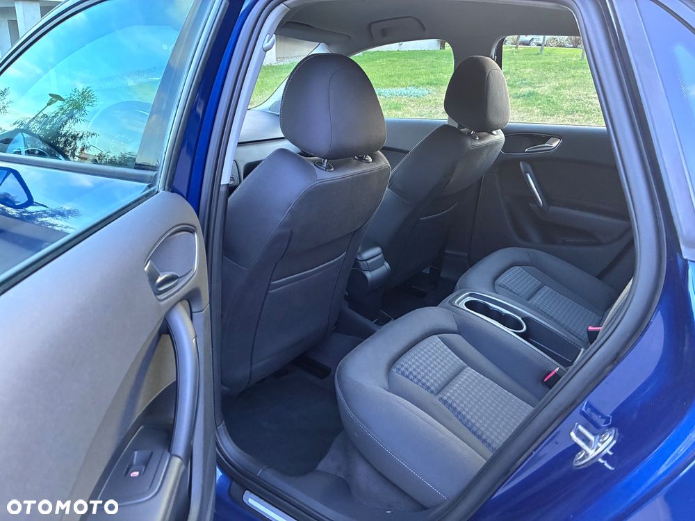 Audi A1 Sportback 1.6 TDI Attraction - 11
