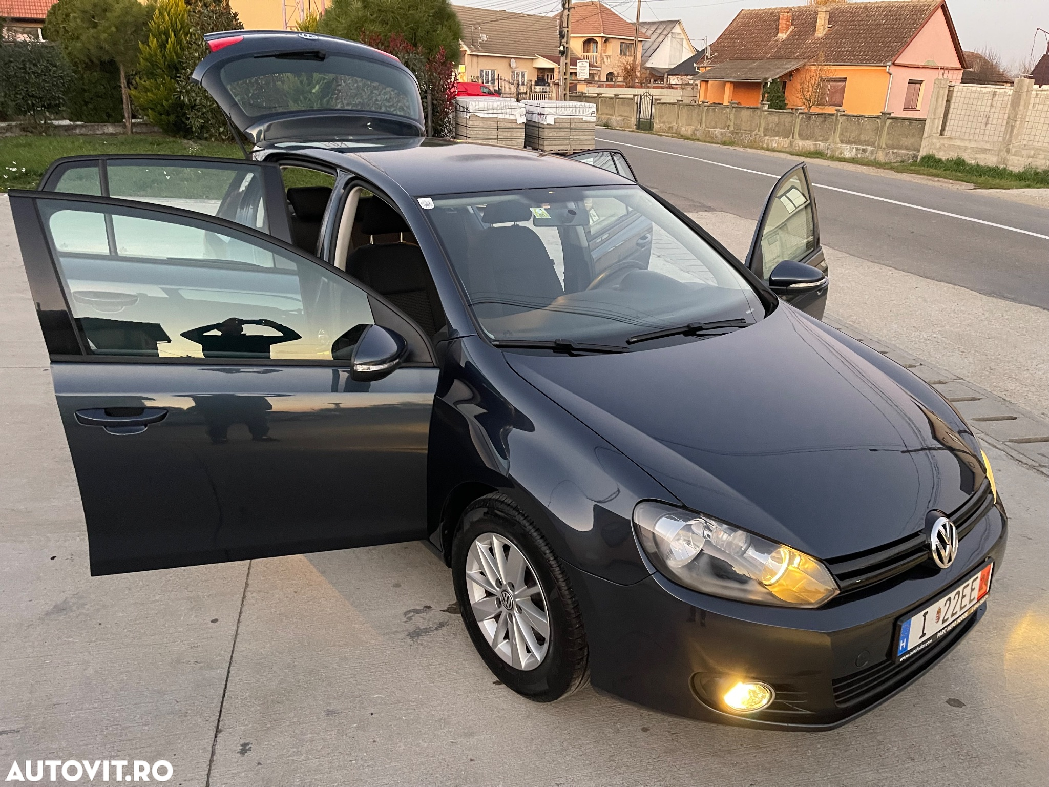 Volkswagen Golf 1.4 Comfortline - 32