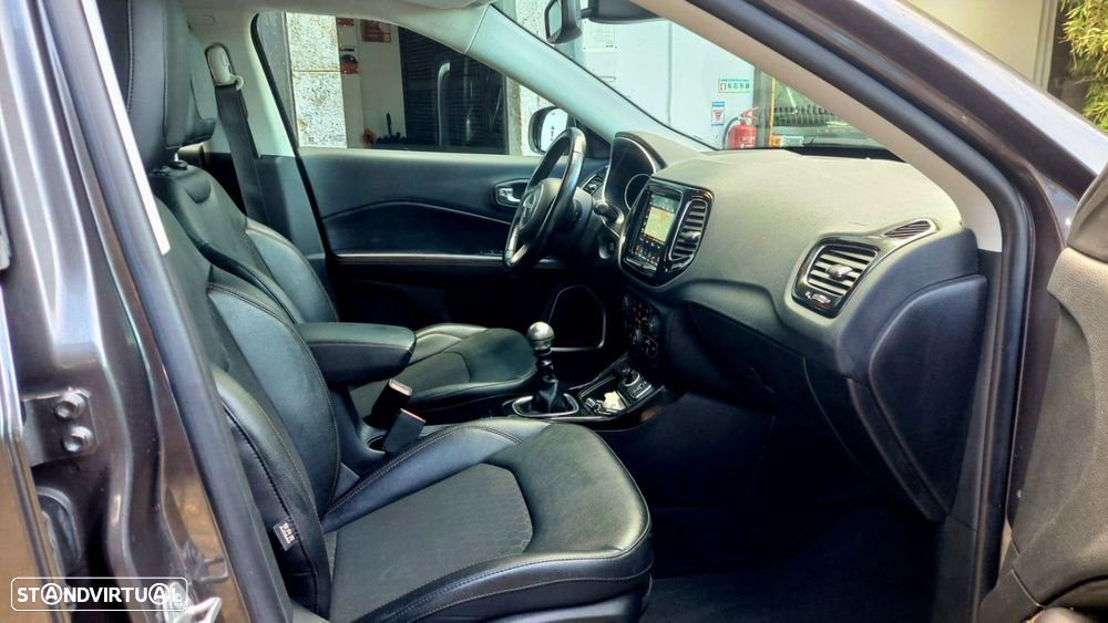 Jeep Compass 1.6 M-Jet Limited - 9