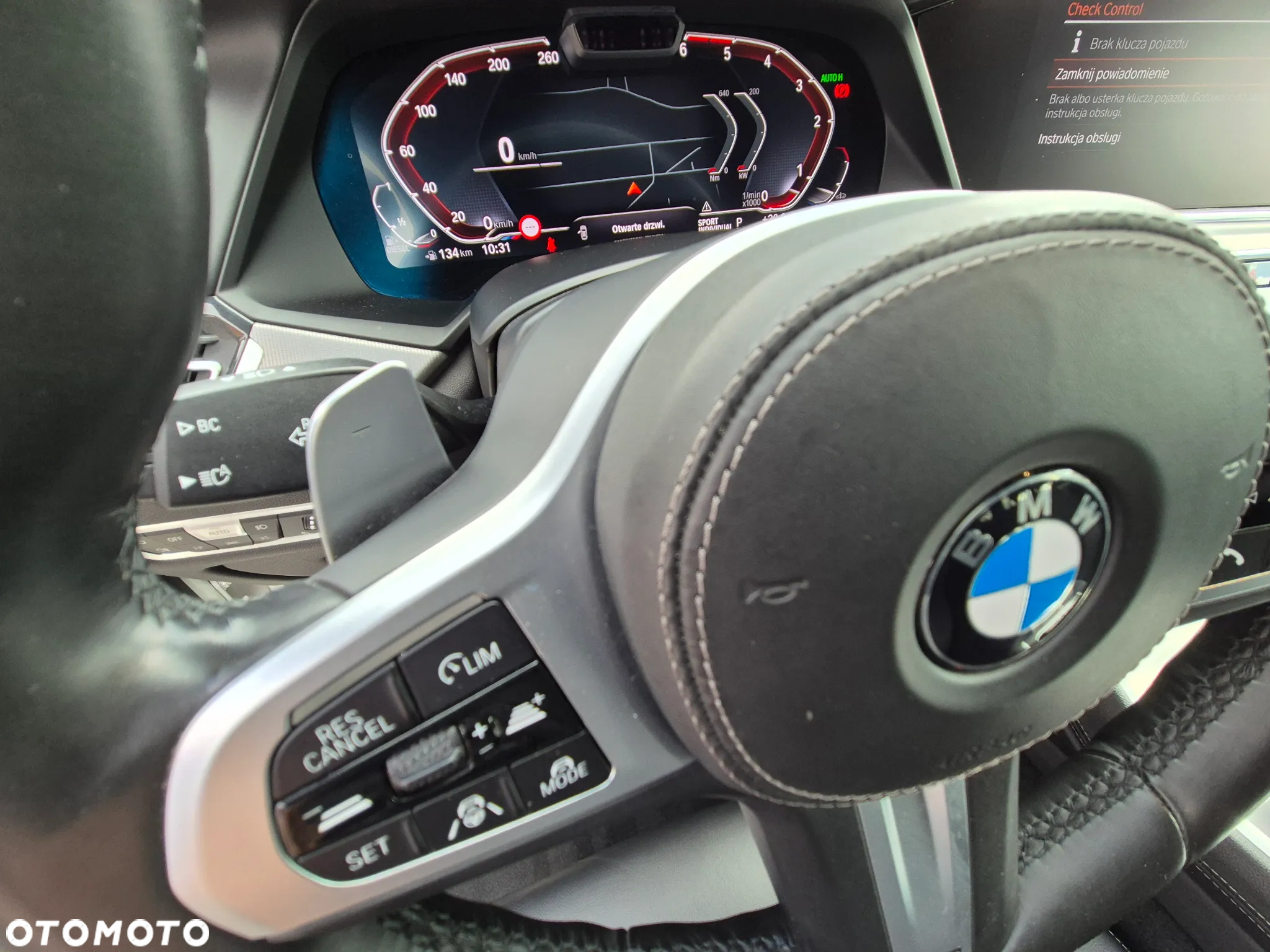 BMW X6 xDrive30d - 27