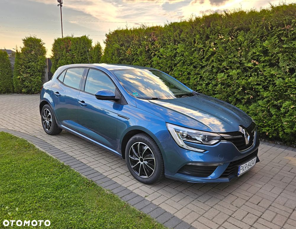 Renault Megane ENERGY TCe 100 EXPERIENCE - 18