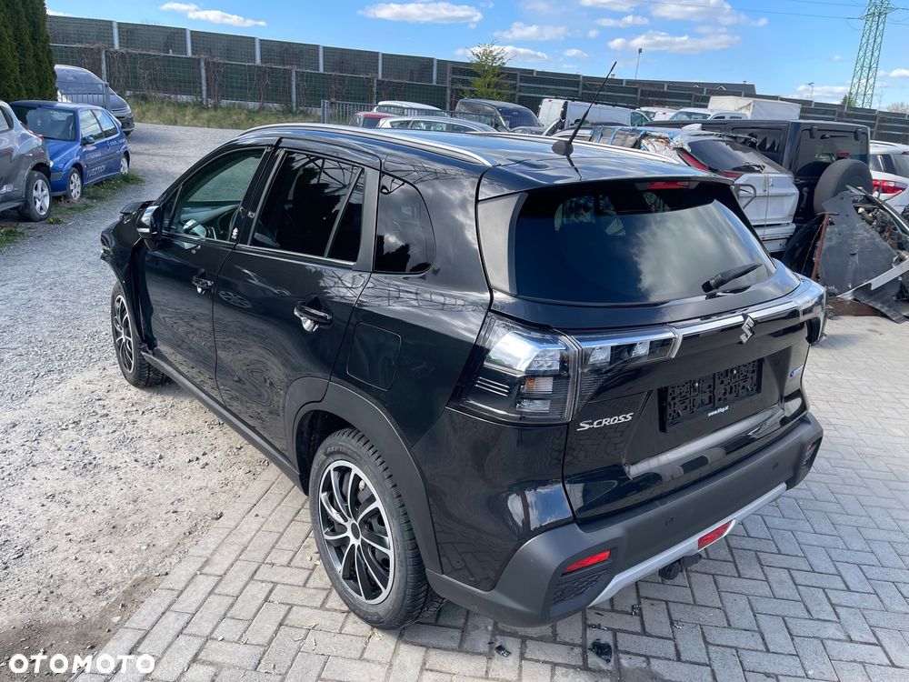 Suzuki S-Cross - 9