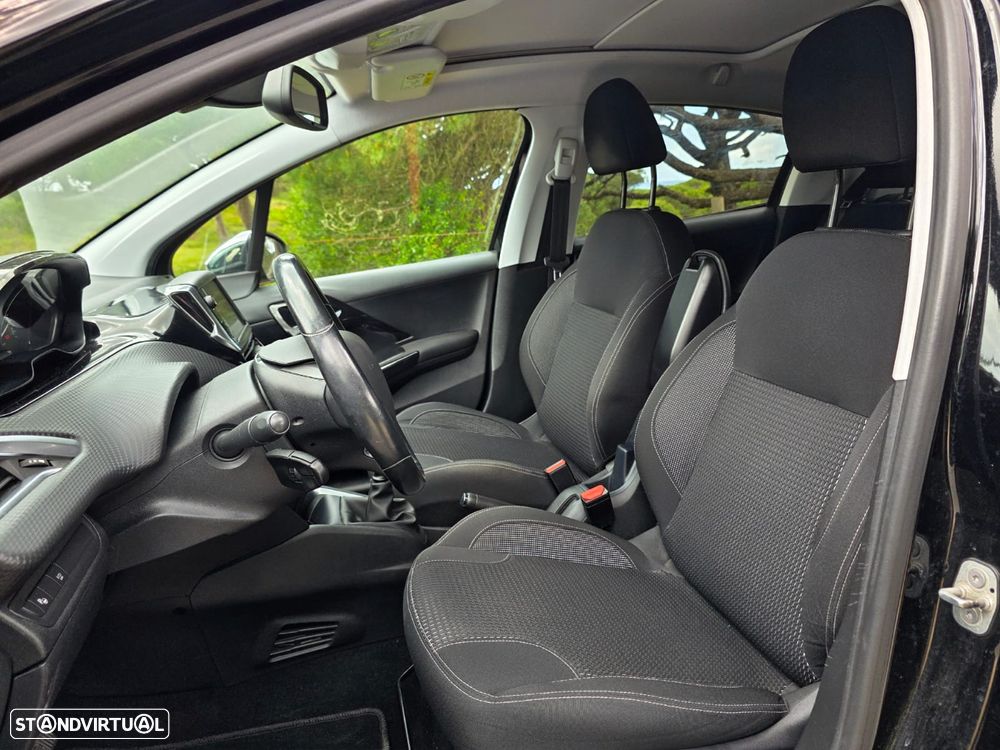 Peugeot 208 PureTech 110 Stop & Start Allure - 10