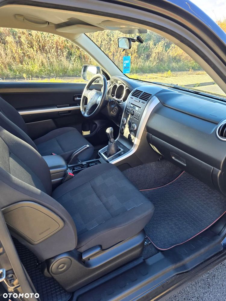 Suzuki Grand Vitara 1.9 DDiS Comfort - 6