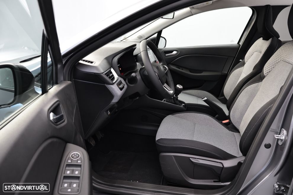 Renault Clio 1.0 TCe Evolution Bi-Fuel - 25
