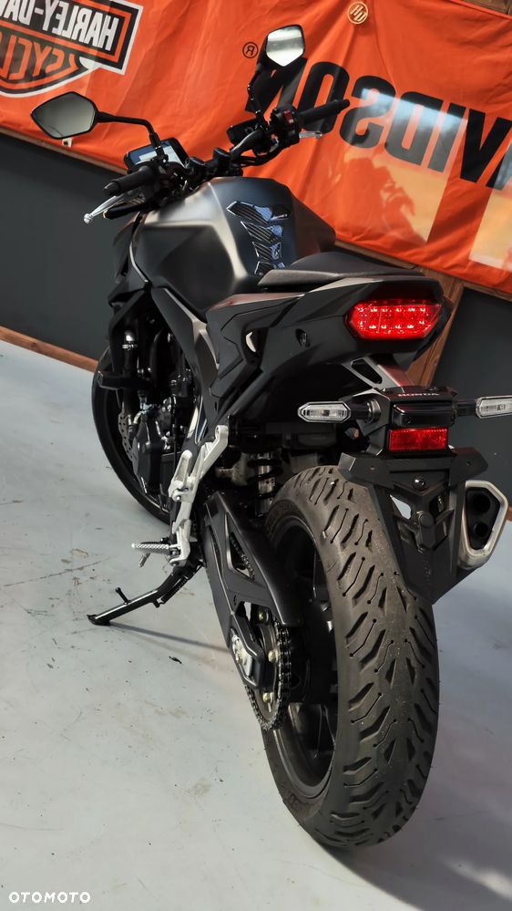 Honda Hornet - 9