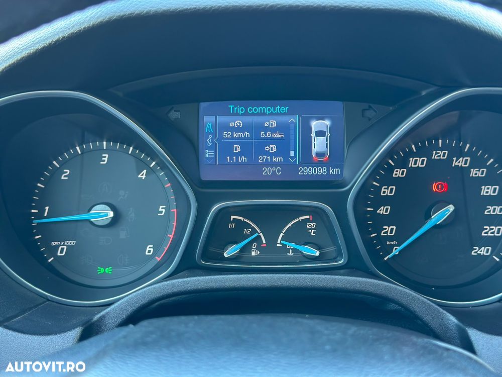 Ford Focus - 22