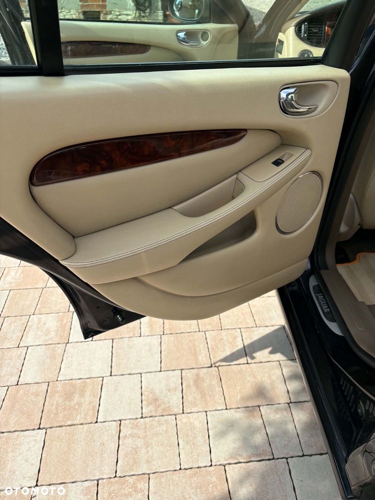 Jaguar X-Type 2.0 D Entry/Classic - 15