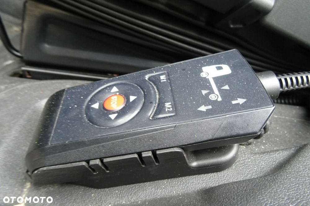 Mercedes-Benz Atego 1218 Euro 6 tylko 272 tys.km! kontener 18p winda - 36