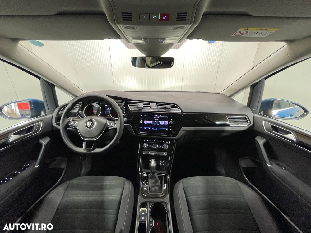 Volkswagen Touran 2.0 TDI DSG Highline - 8