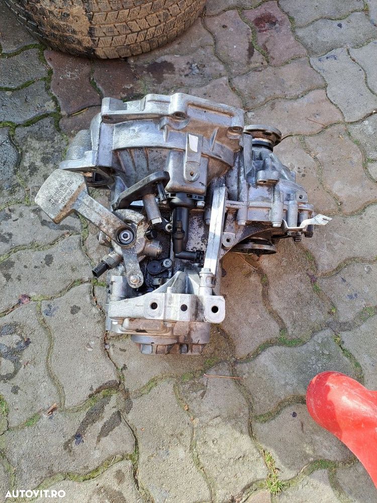 Vând cutie viteze 6 viteze 1.4 tsi 122 cp VW,Skoda,Seat cod MCB - 6