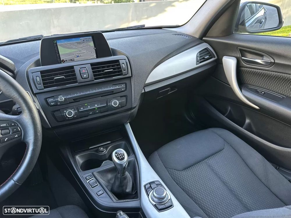 BMW 116 d EfficientDynamics Edition Sport Line - 32