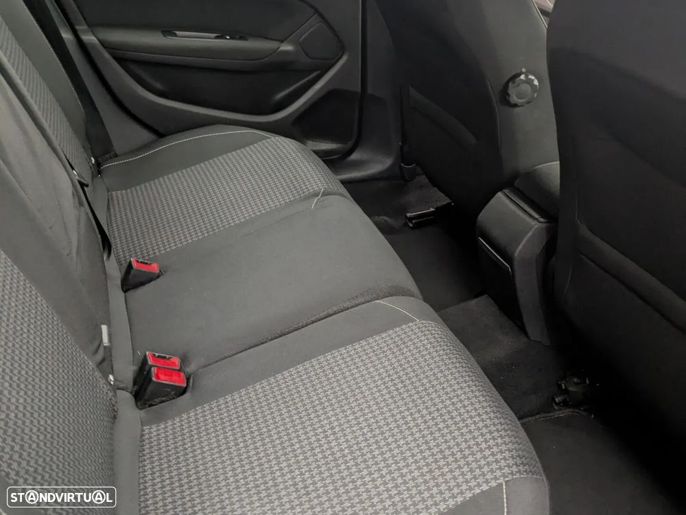 Peugeot 308 SW BlueHDi 130 EAT8 Stop & Start Active - 11