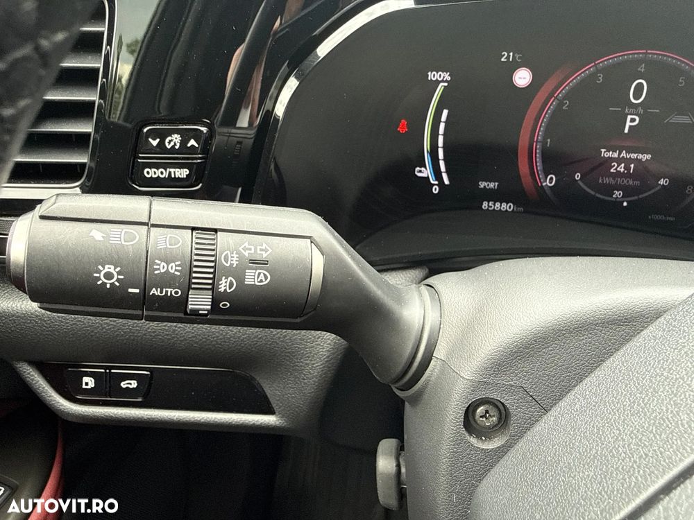 Lexus Seria NX - 16