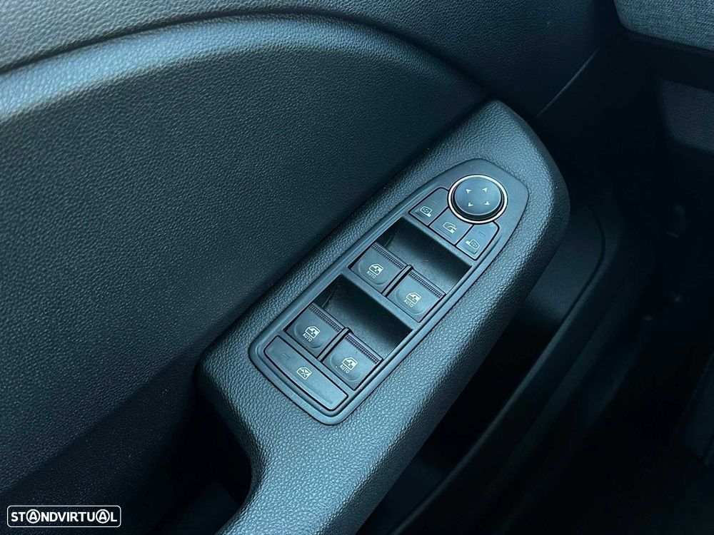 Mitsubishi Colt 1.0 MPI-T Kaiteki — fotografia 10
