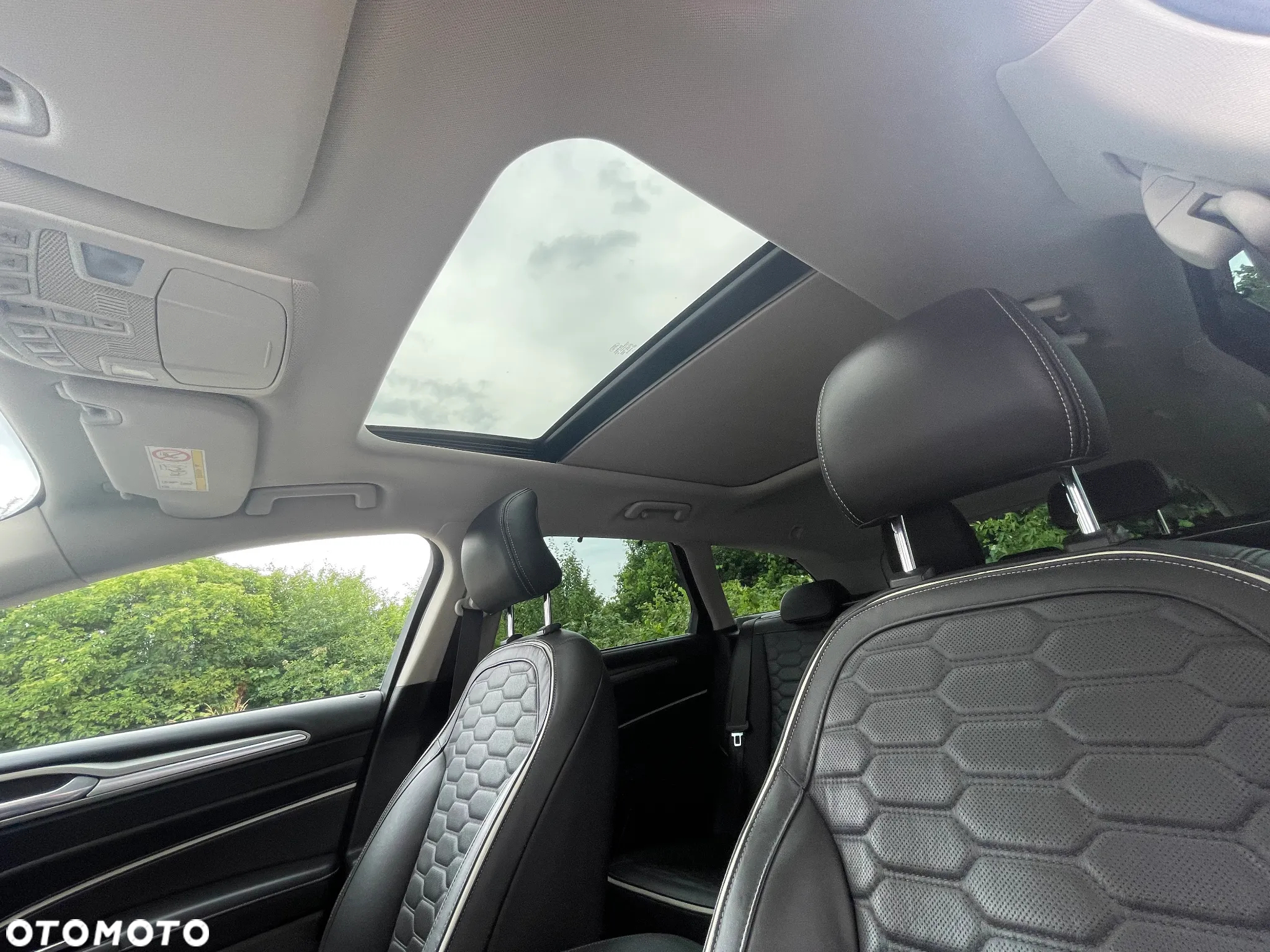 Ford Mondeo Turnier TDCi Bi-Turbo PowerShift-Aut Vignale - 13