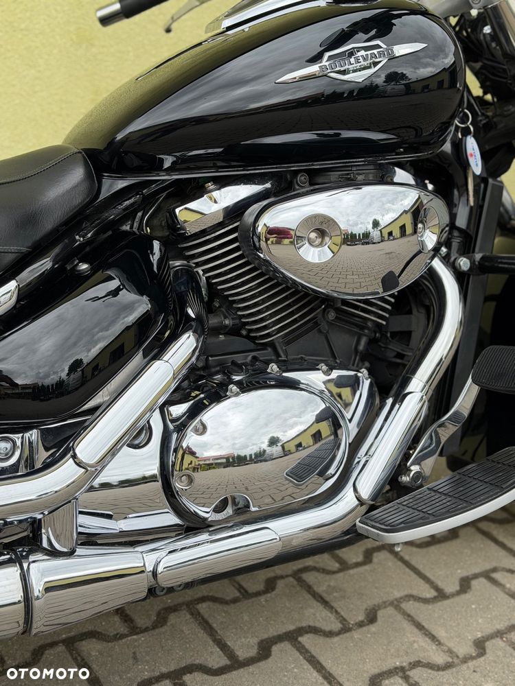 Suzuki VL 800 Volusia - Boulevard C50 - 15