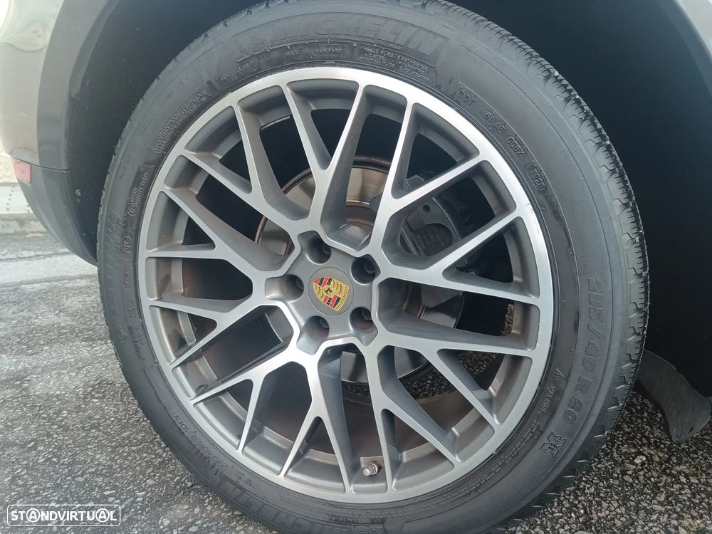 Porsche Macan Standard - 7