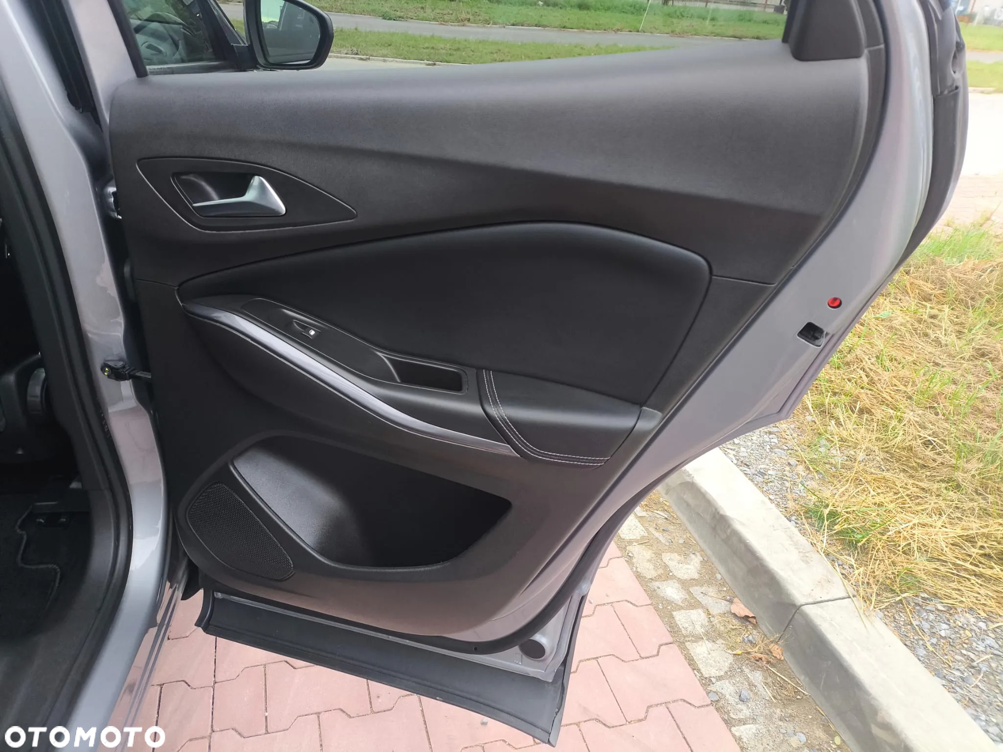 Opel Grandland X 1.5 D Start/Stop Business INNOVATION - 9