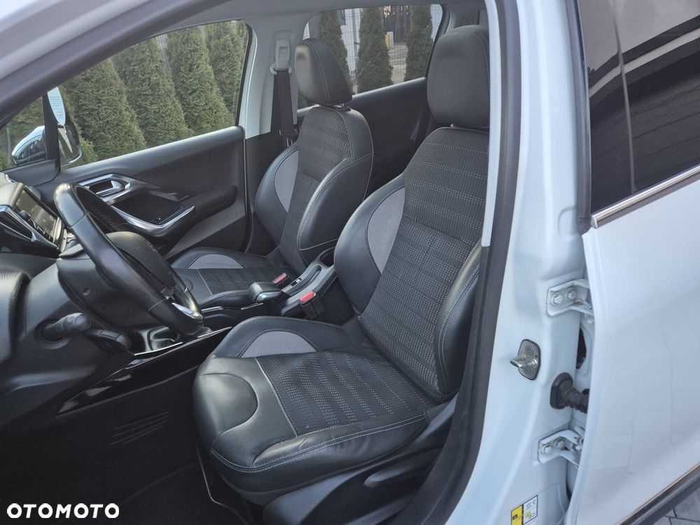 Peugeot 2008 PureTech 110 Stop&Start Business-Line - 12