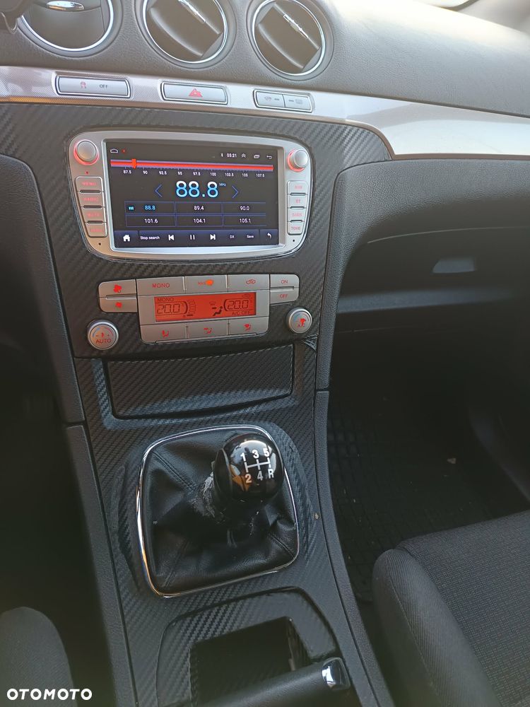 Ford S-Max 2.0 Titanium - 8
