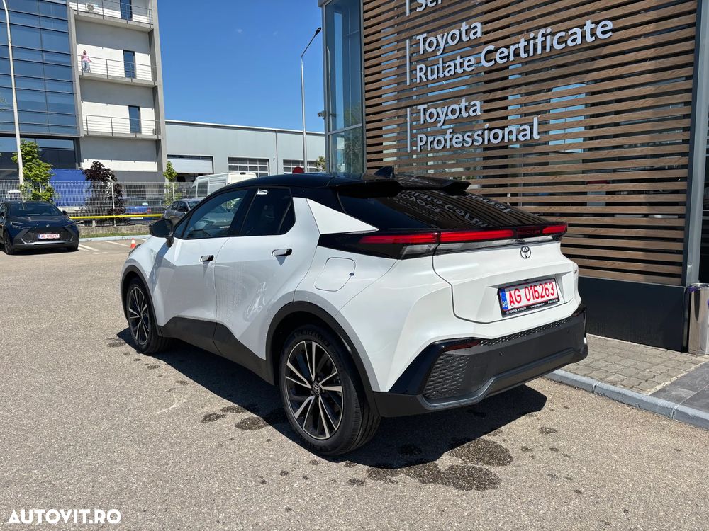 TOYOTA C-HR 2026 — imagine 3