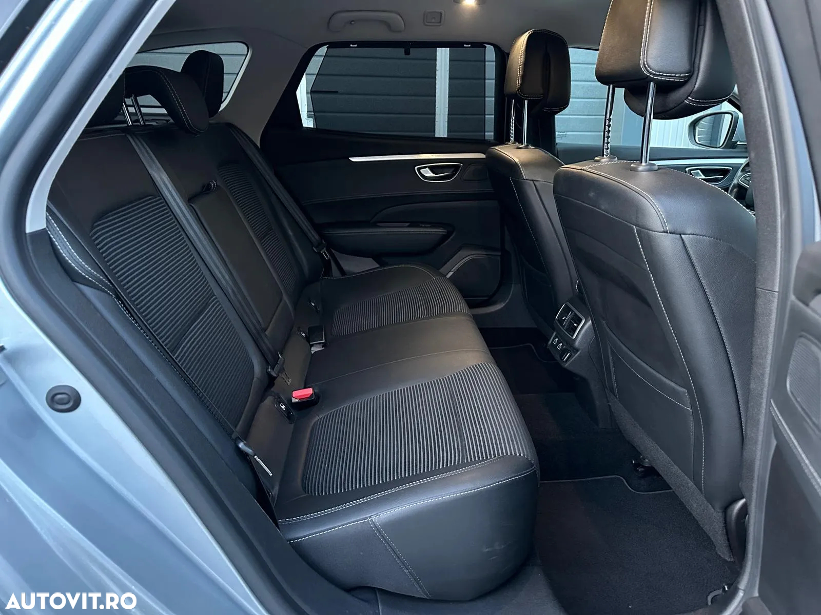 Renault Talisman Grandtour BLUE dCi 160 EDC INTENS - 16