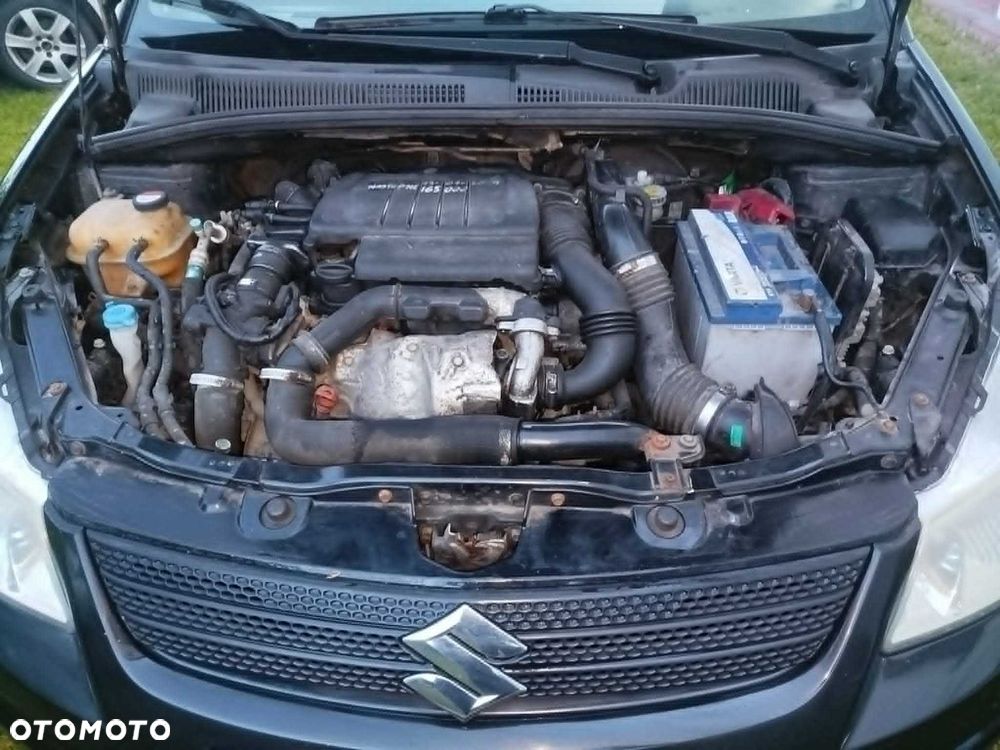 Suzuki SX4 - 5