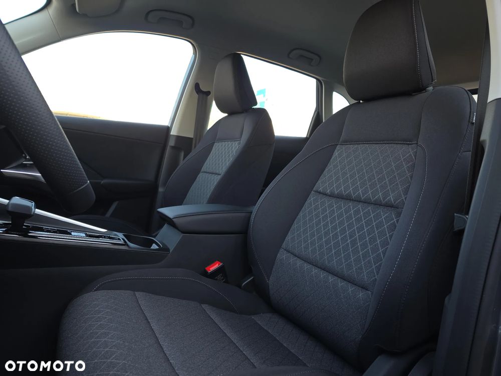 MG ZS Hybrid+ Standard - 11