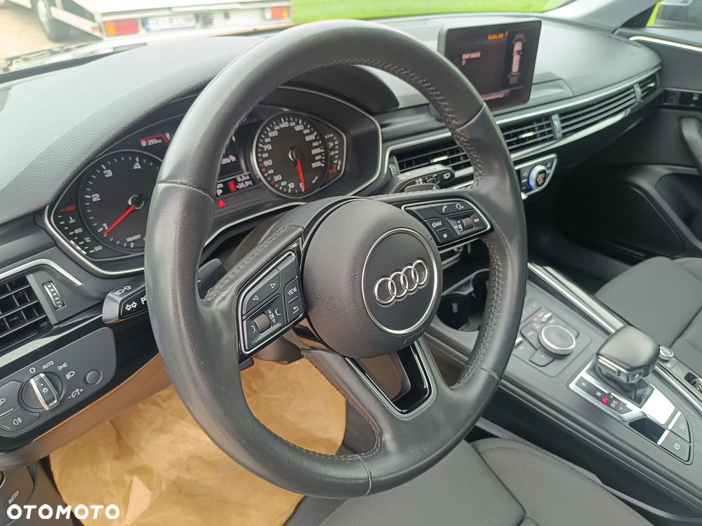 Audi A4 Avant 40 TDI S tronic S line - 23