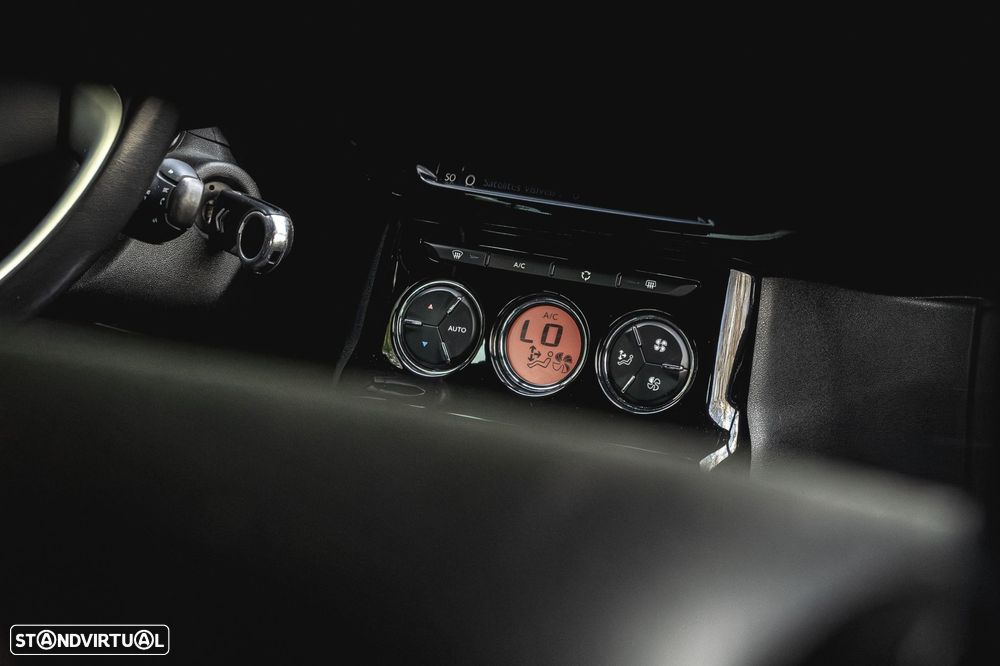 Citroën DS3 1.6 e-HDi So Chic - 22