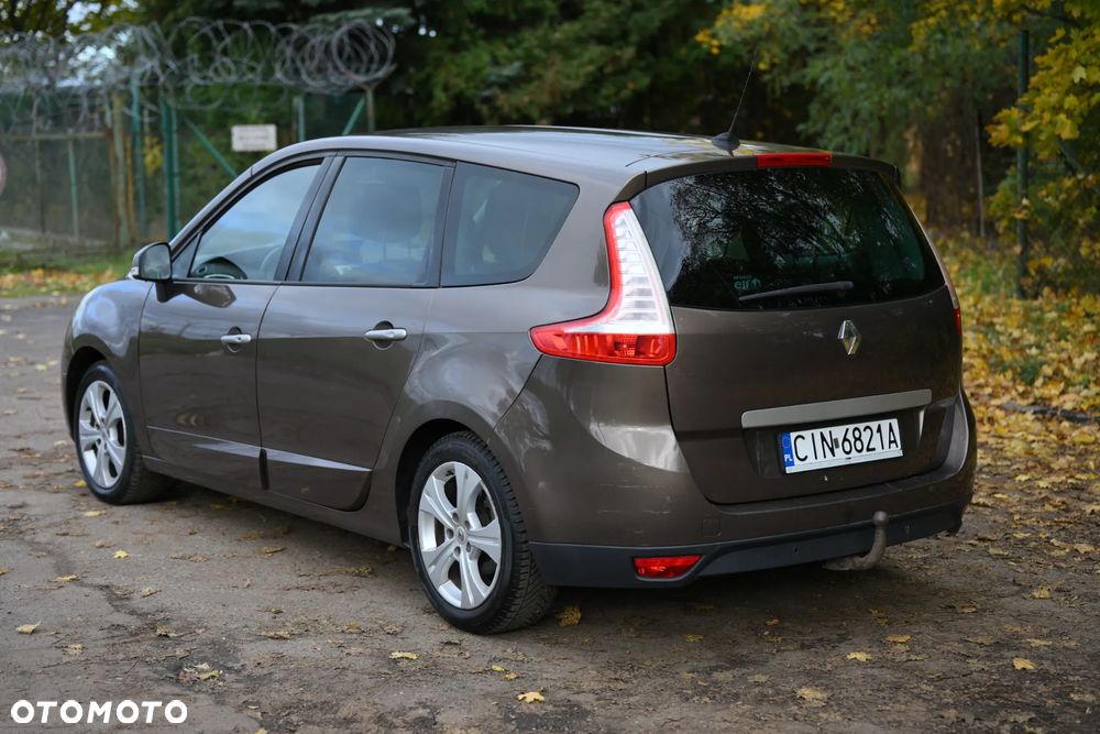 Renault Scenic 1.9 dCi Confort Expression - 16