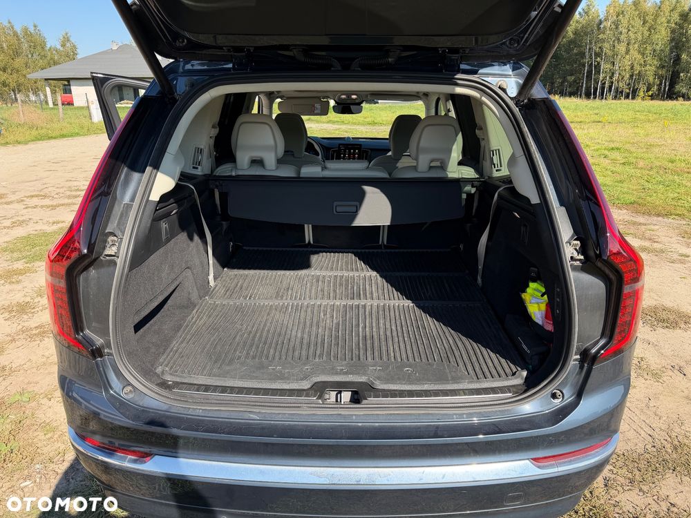Volvo XC 90 - 20