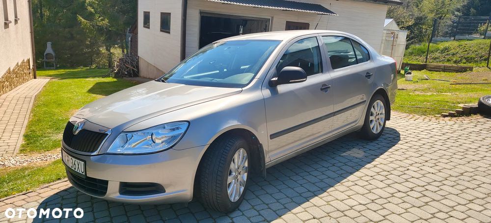 Skoda Octavia 1.6 Mint - 2