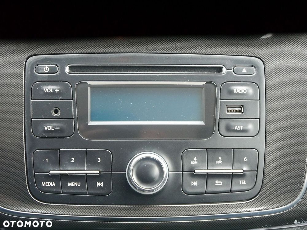 Dacia Sandero SCe 75 Acces - 17