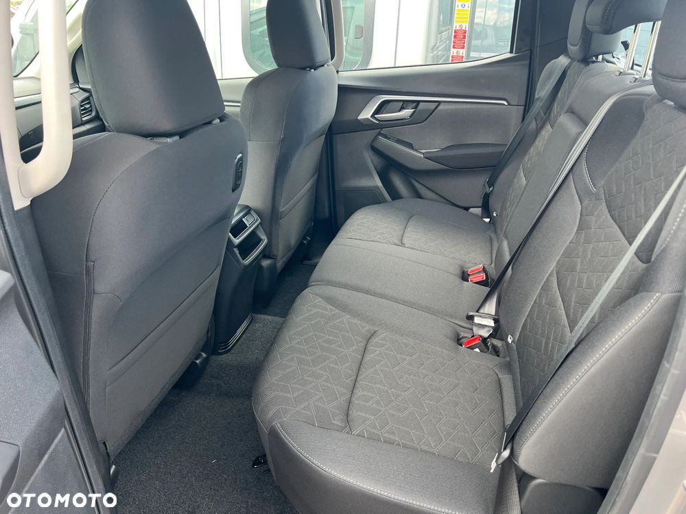 Isuzu D-Max 1.9 DC LS - 8