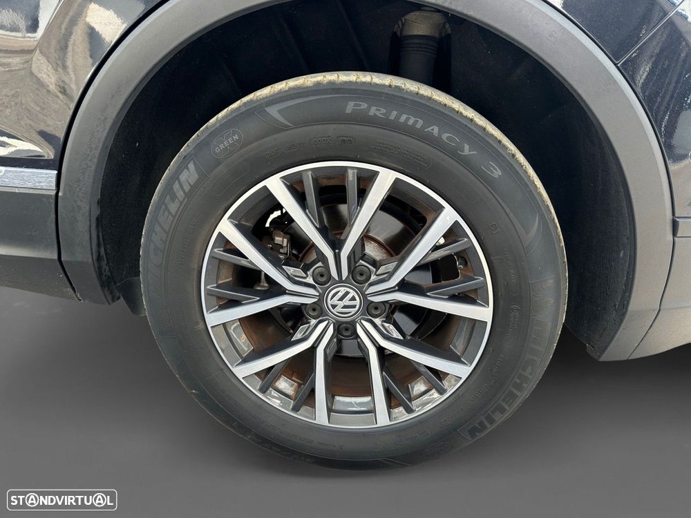 VW Tiguan 1.5 TSI Confortline - 14