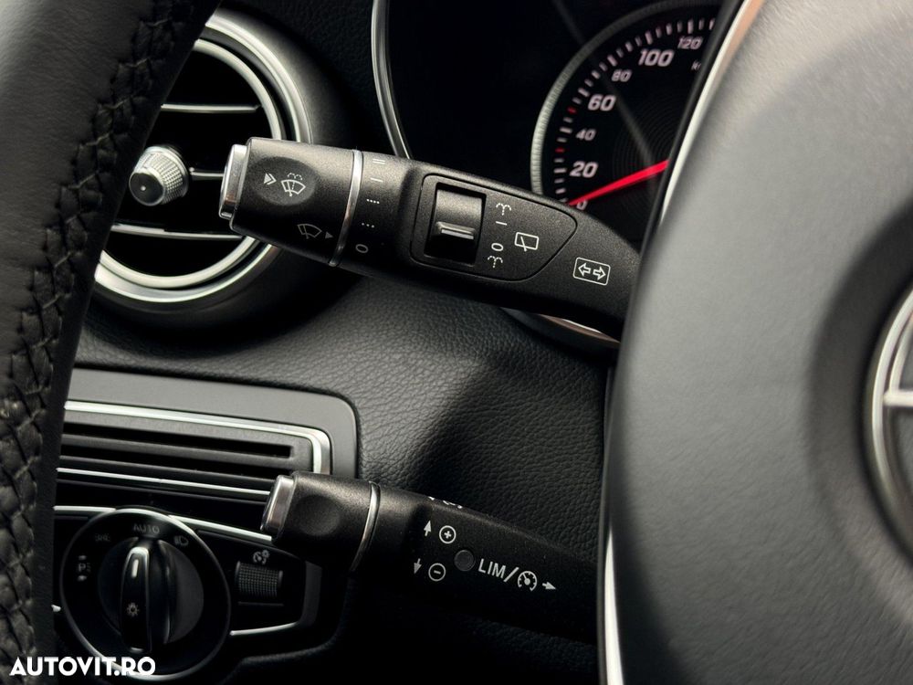 Mercedes-Benz GLC - 23