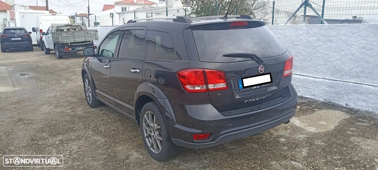 Fiat Freemont 2.0 M-Jet BlackCode - 17