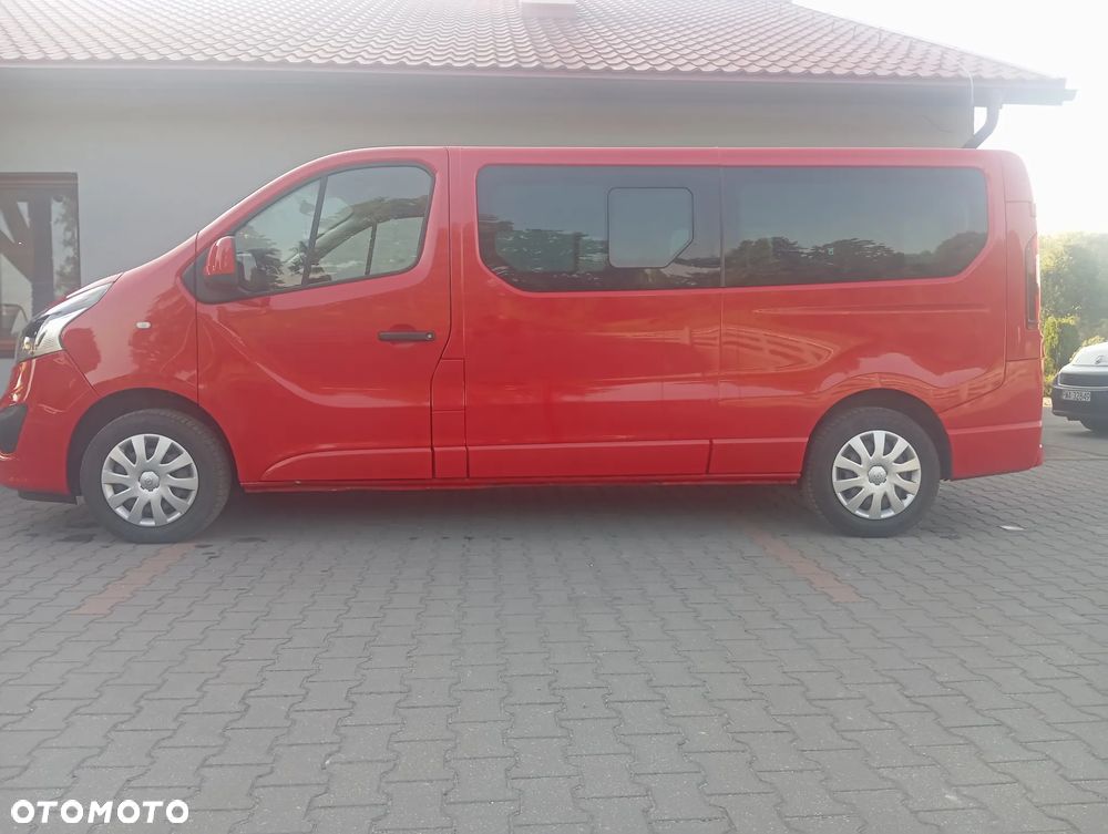 Opel Vivaro L2H1 2,9t Elegance Business - 19