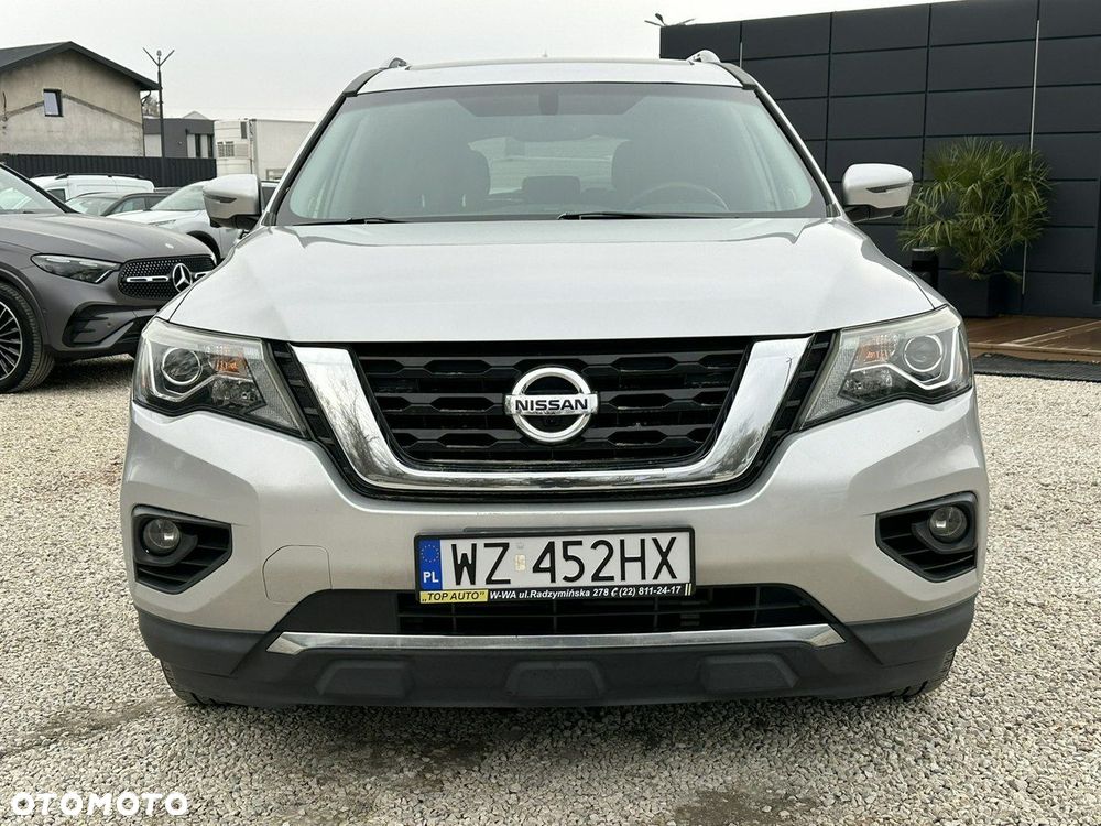 Nissan Pathfinder - 3